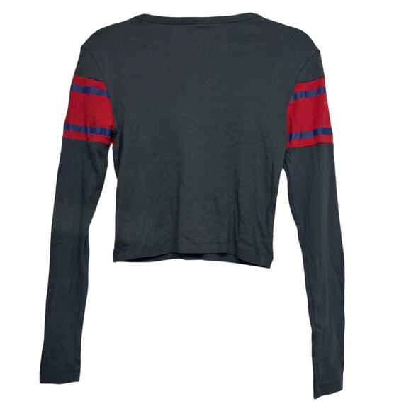 Urban Outfitters Aspen Graphic Long Sleeve Crop Top Gray Red Small - Picture 6 of 6